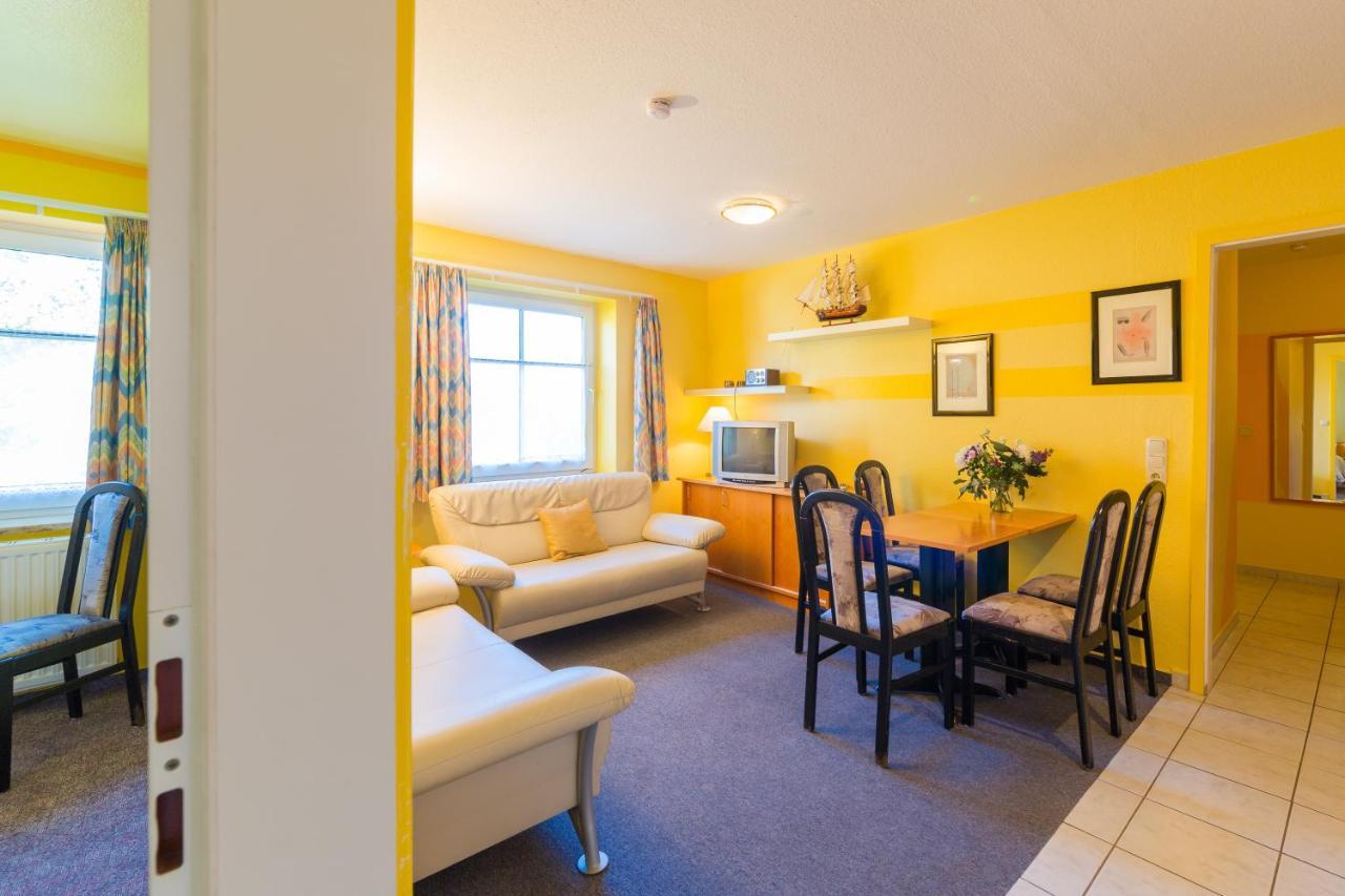 Der Suedschwede ... Dein Gaestehaus Mitten In Zingst Und Nah Zum Strand Exterior photo