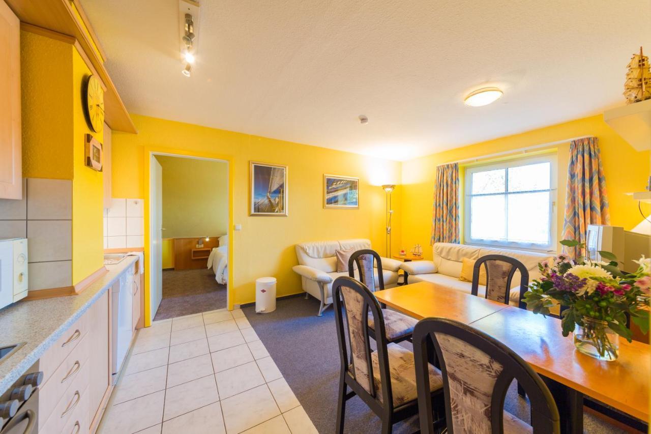Der Suedschwede ... Dein Gaestehaus Mitten In Zingst Und Nah Zum Strand Exterior photo
